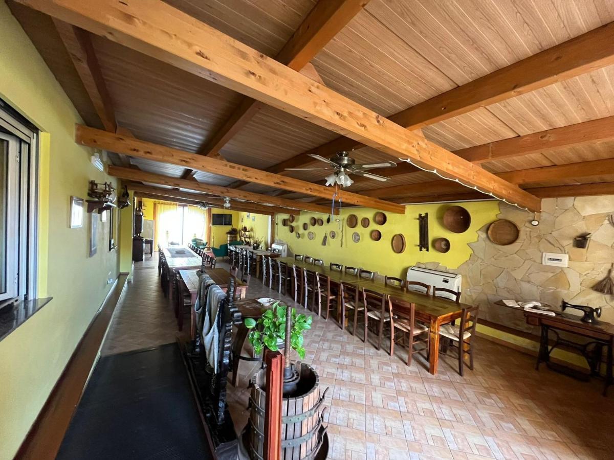 Agriturismo La Cantina Baratili San Pietro Dış mekan fotoğraf